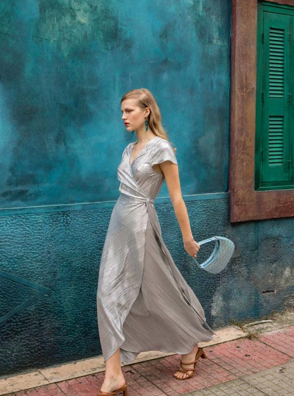 Roses Are Red DORIS WRAPDRESS - SILVER