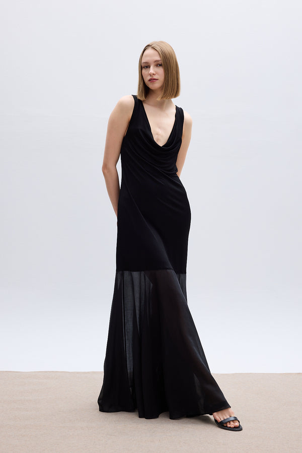 Roses Are Red LOU MAXI DRESS - BLACK