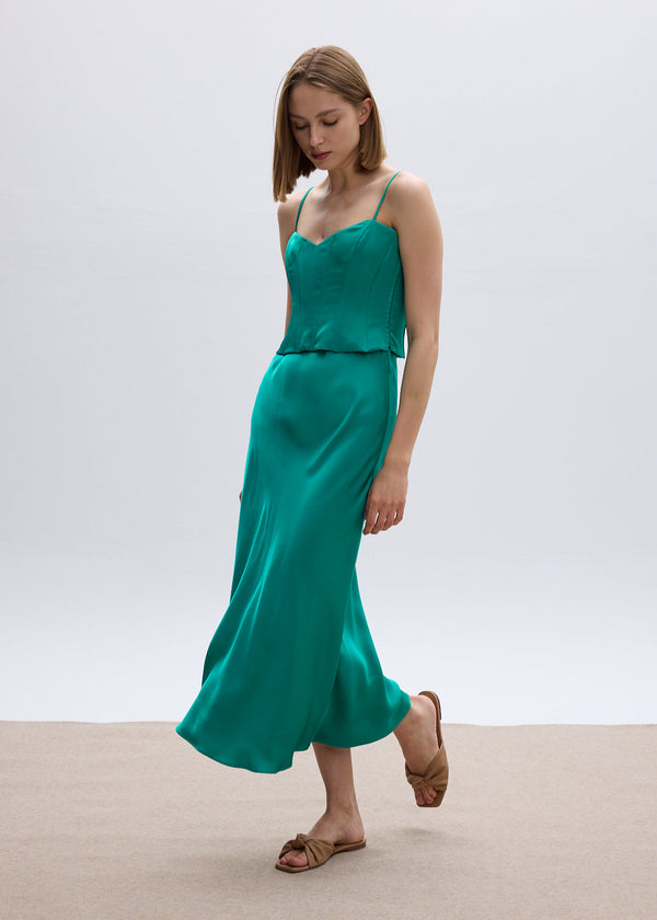 roses are red THE EMERALD GREEN SKIRT