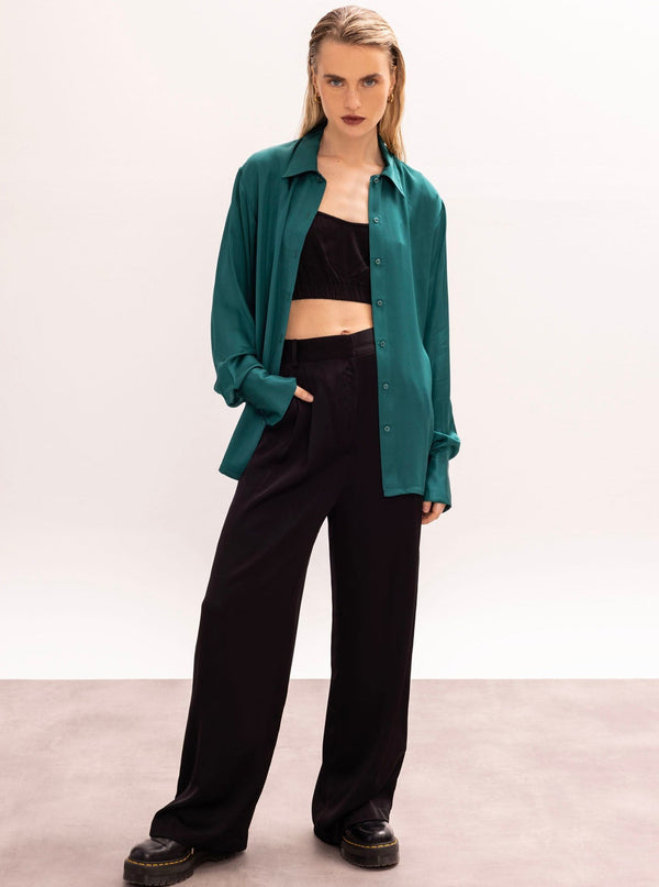 Roses Are Red THE SHIRT - EMERALD GREEN