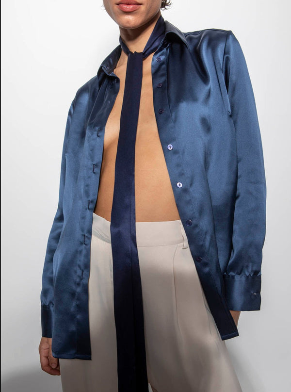 Roses Are Red THE SILK SHIRT - MIDNIGHT BLUE