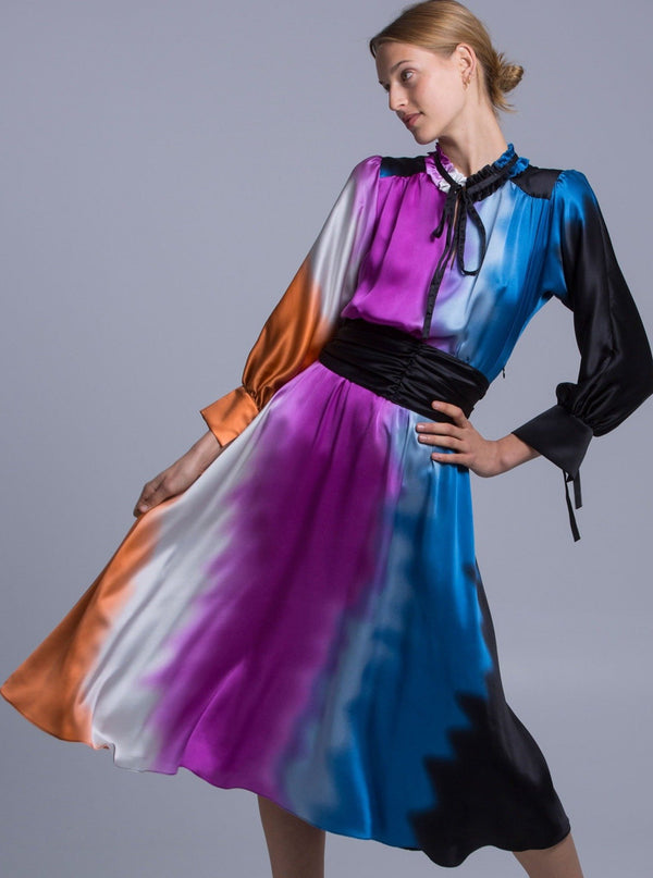 Roses Are Red THE TIMELESS SILK DRESS