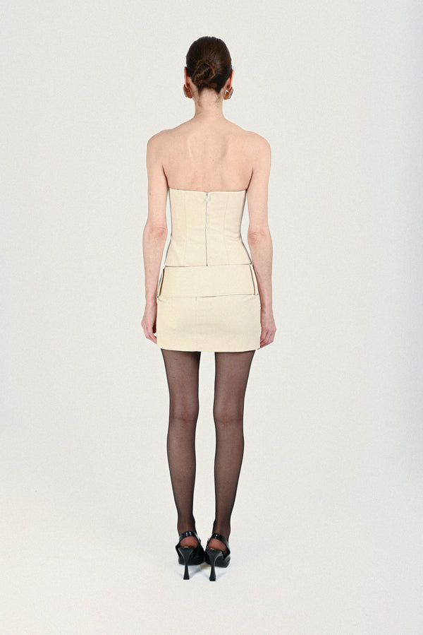 Rowen Rose Low-Waist Mini Skirt With Gold Buckle Detail