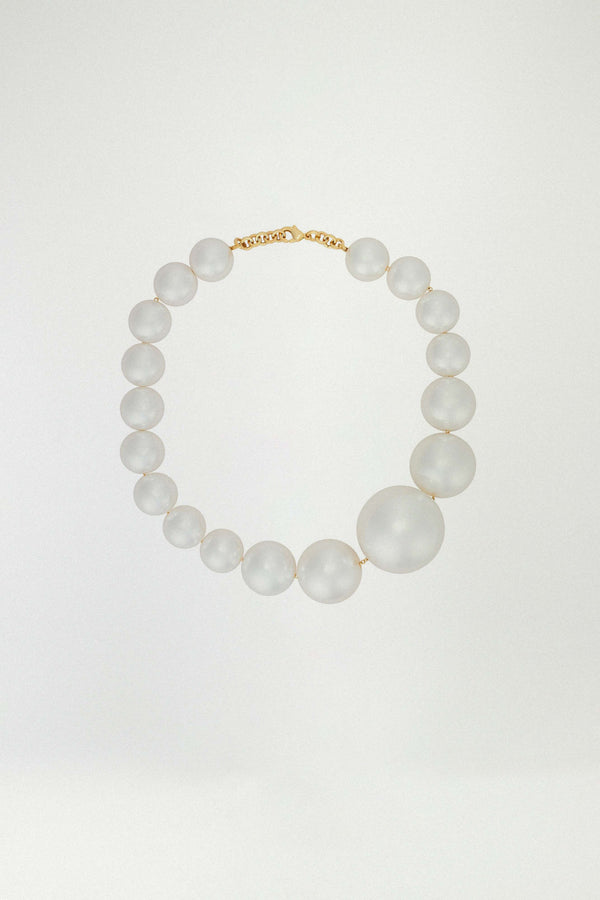 rowen rose Asymmetric Pearl Necklace
