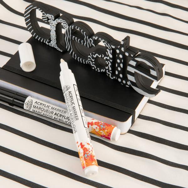 Royal And Langnickel MARK-2724 | 2PC Acrylic 2mm Reversible Tip Black/White