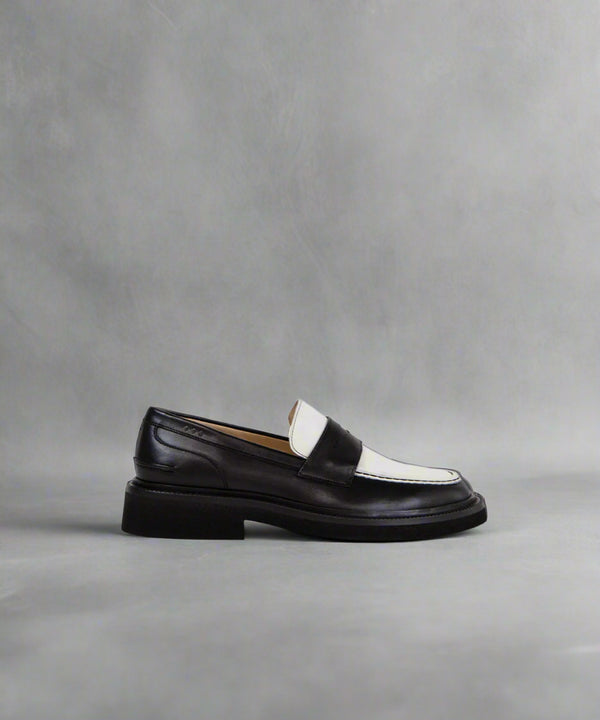 Royal Republiq Bond Blox Loafer 241 - White-on-Black