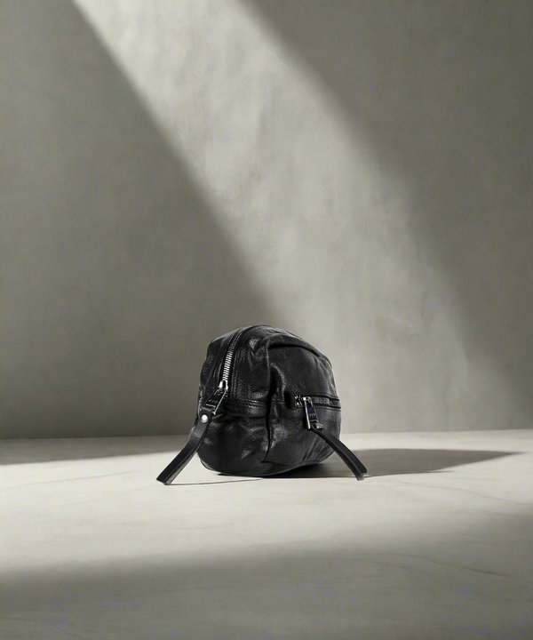 Royal Republiq Combat Washbag