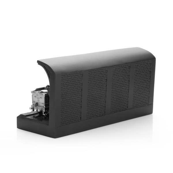 Royal Selangor Hogwarts Express Platform 9 3/4 Replica