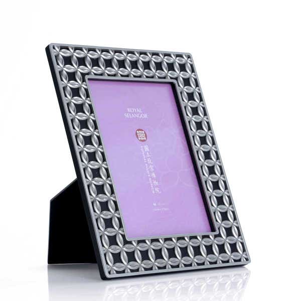 Royal Selangor Auspicious Coin Photoframe 5R