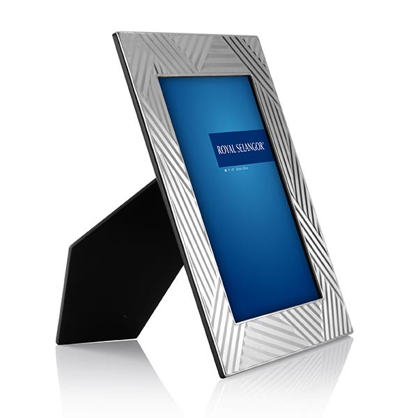 Royal Selangor Dagobert Photoframe 8R