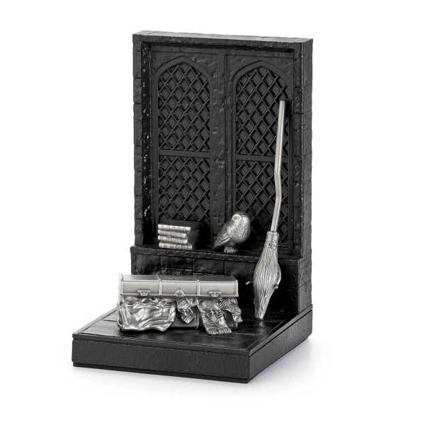 Royal Selangor Harry's Dormitory Bookend