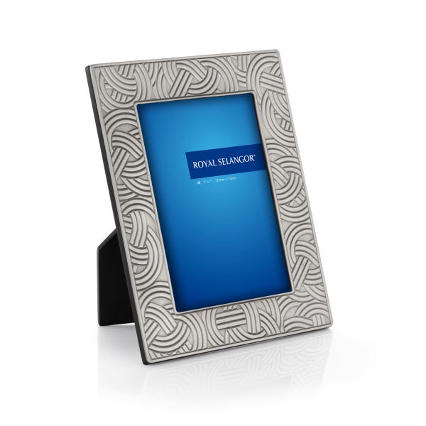 Royal Selangor Knot Photoframe 5R