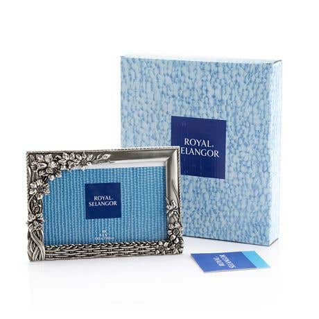 Royal Selangor Spring Basket Photoframe 4R