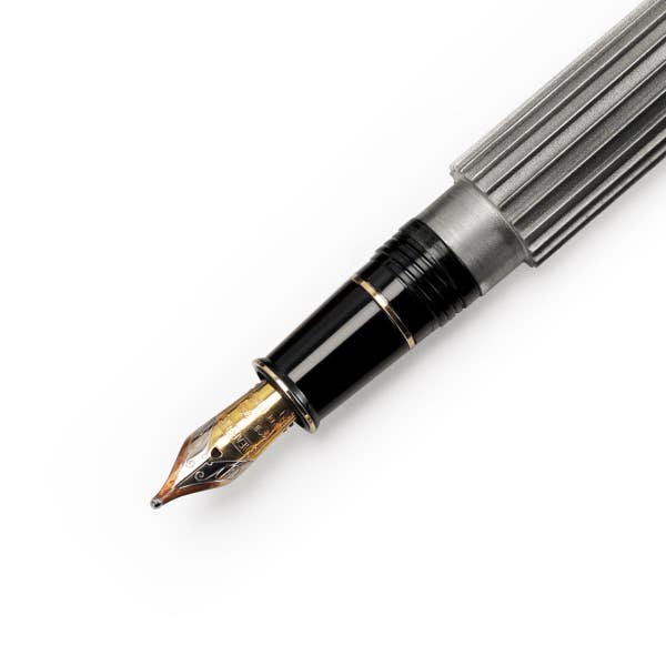 Royal Selangor Vapour Broad Nib Fountain Pen