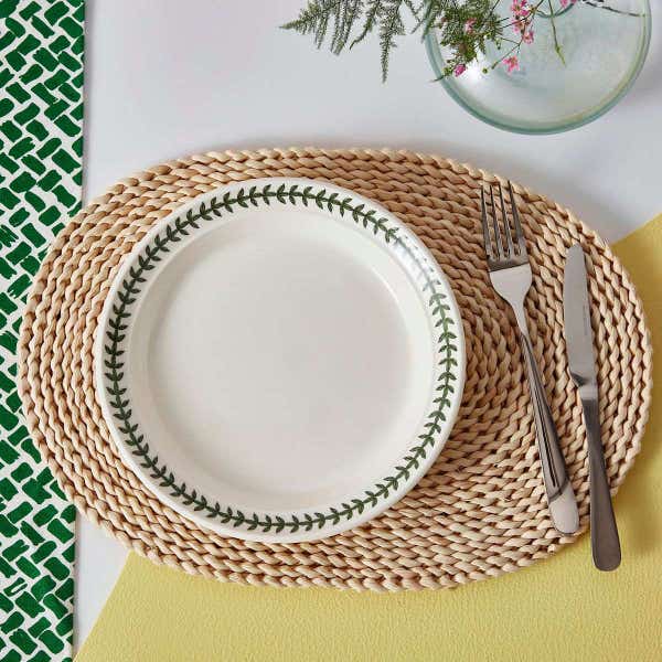 Royal Worcester Laurel Leaf Small Dinner Plate