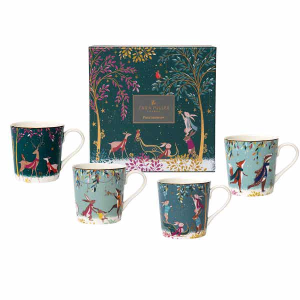 Royal Worcester Woodland Tales Set Of 4 Mugs Assorted