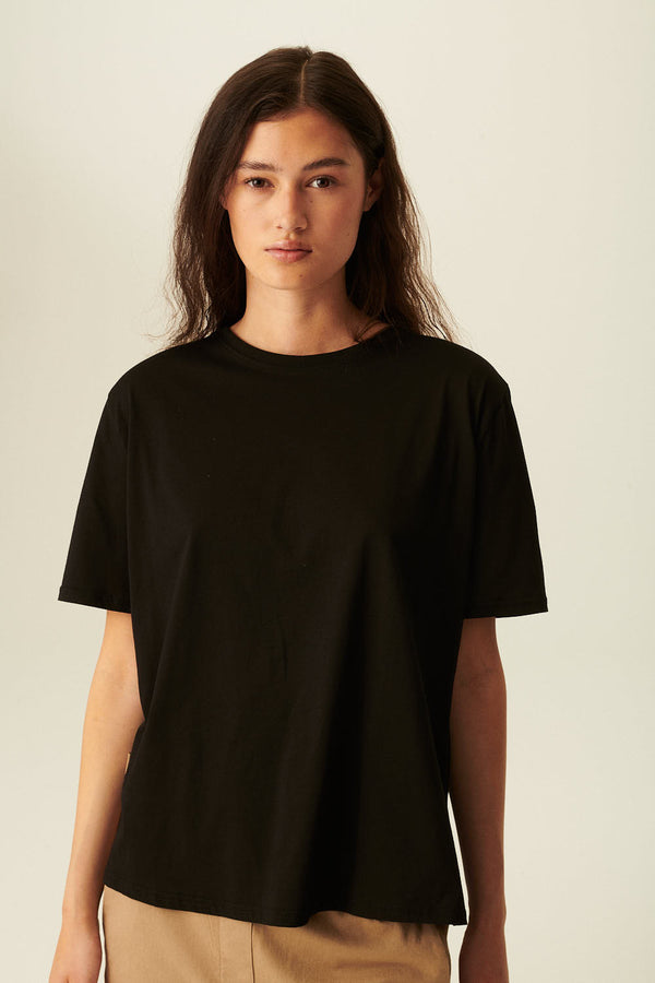 rue de tokyo TRISH T-SHIRT BLACK