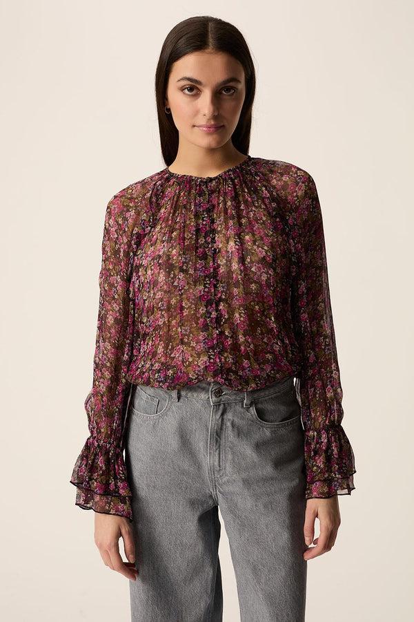 rue madam Blouse Ykarion Darjeeling