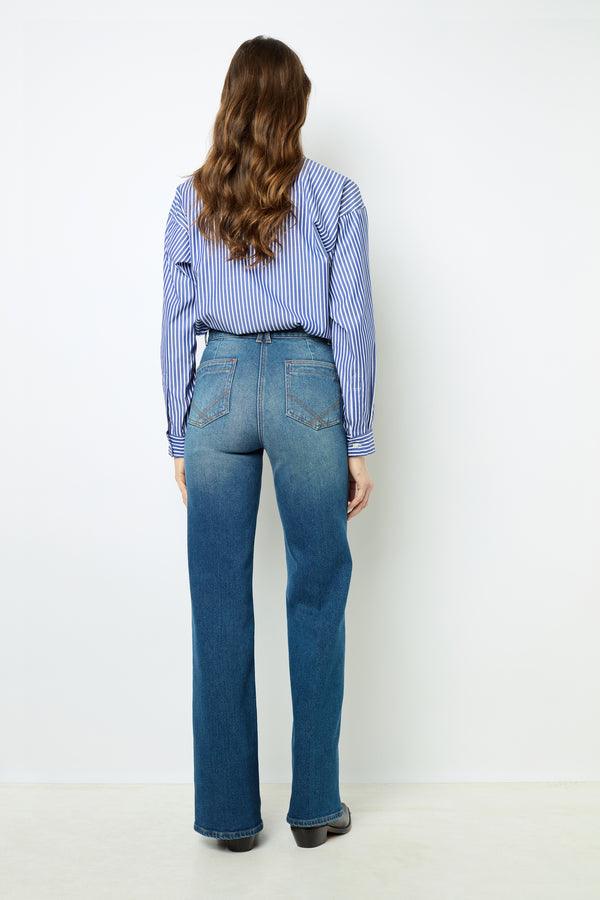 Rue Madam Jean Dap15a311 Universe