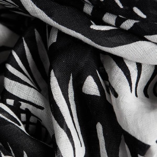Rue Madam Scarf Et191du01 Black