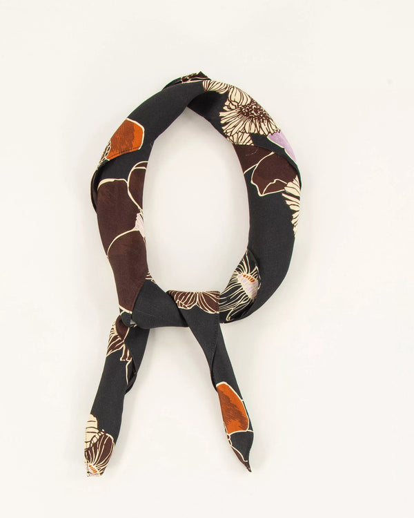 Rue Madam Scarf Scarvi Black-Hybis