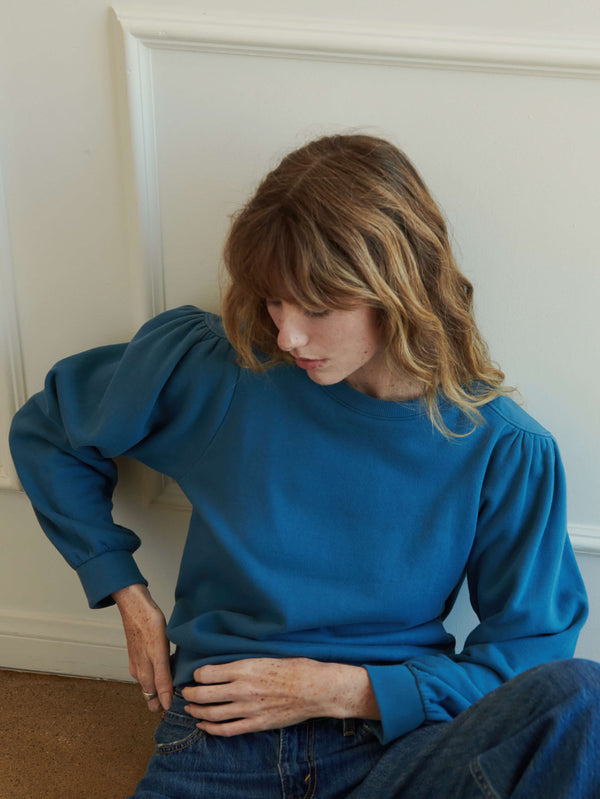 Rue Madam Sweatshirt Carole Bluegrass