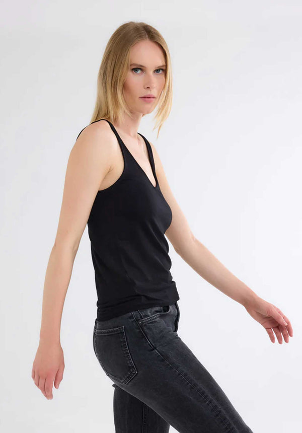 Rue Madam Tank 001-fde156 Black