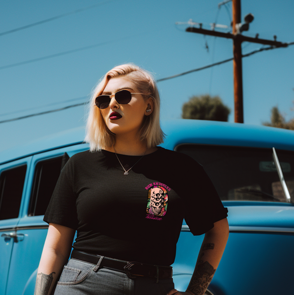 Rum Knuckles Paradise Skulls Women's T-Shirt