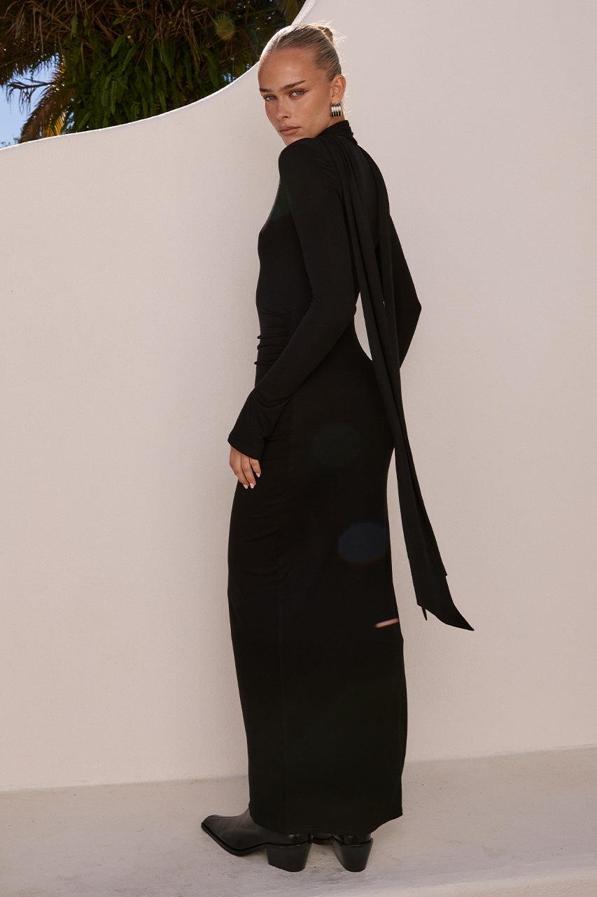 Runaway The Label MATHILDE SLEEVED MAXI DRESS - BLACK
