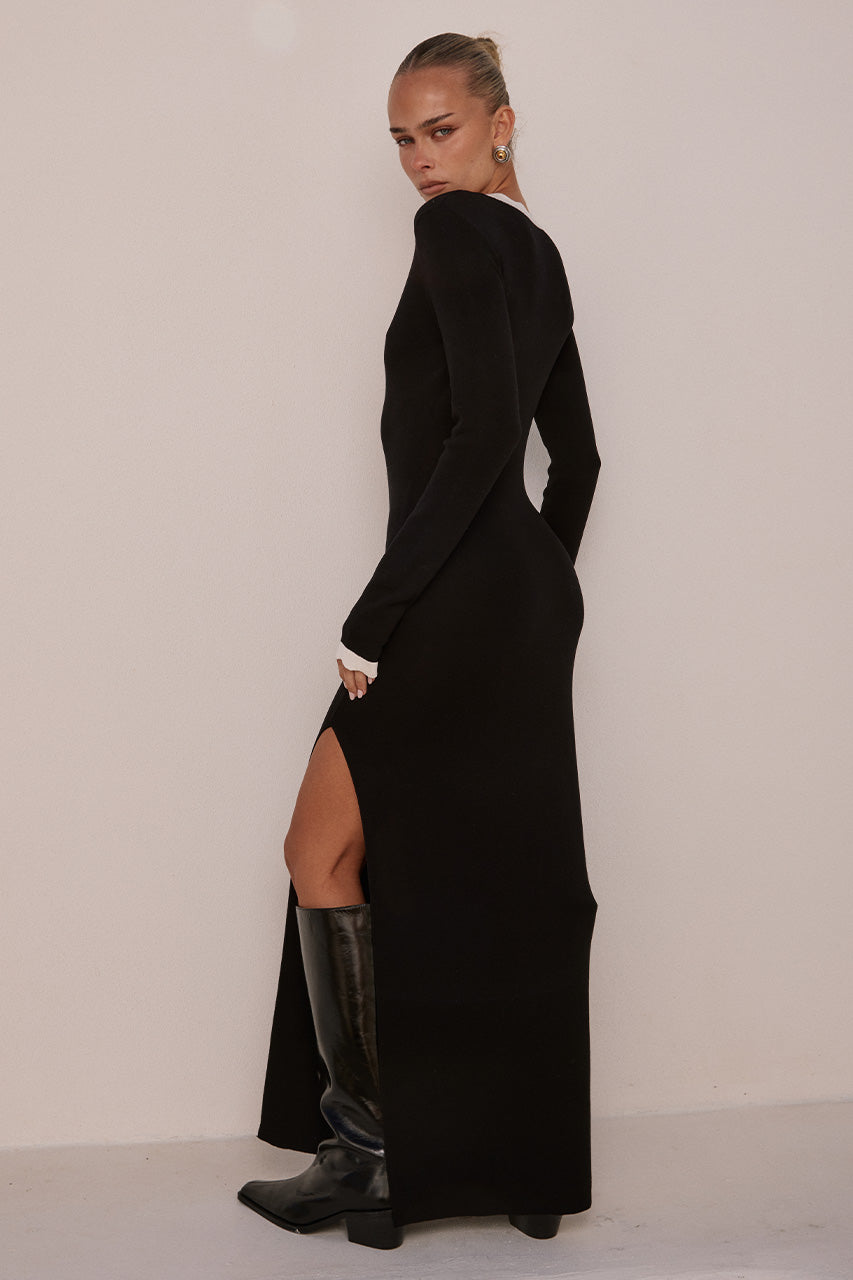 Runaway The Label MILENIA SLEEVED KNIT MIDI DRESS - BLACK
