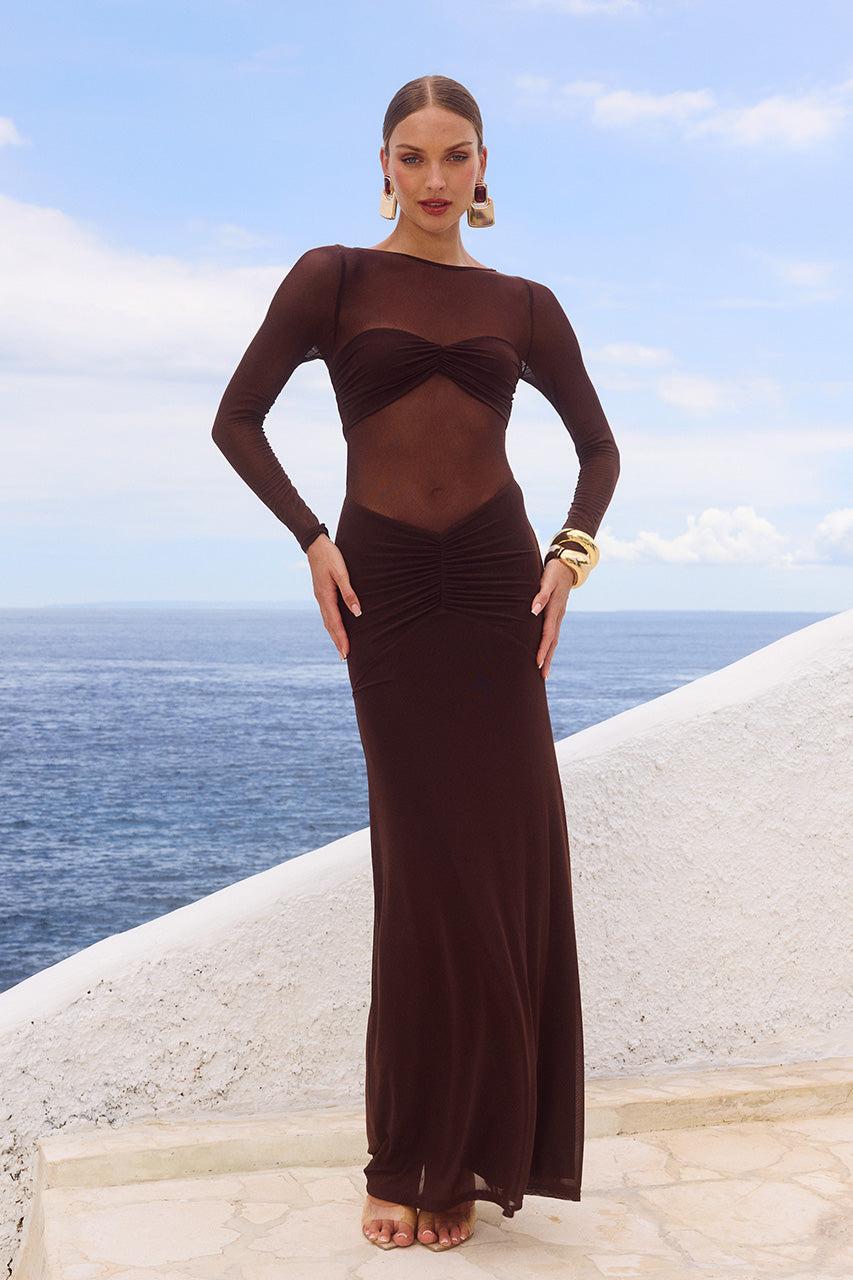 runaway the label ROMY SLEEVED RUCHED MAXI DRESS - BITTER CHOCOLATE
