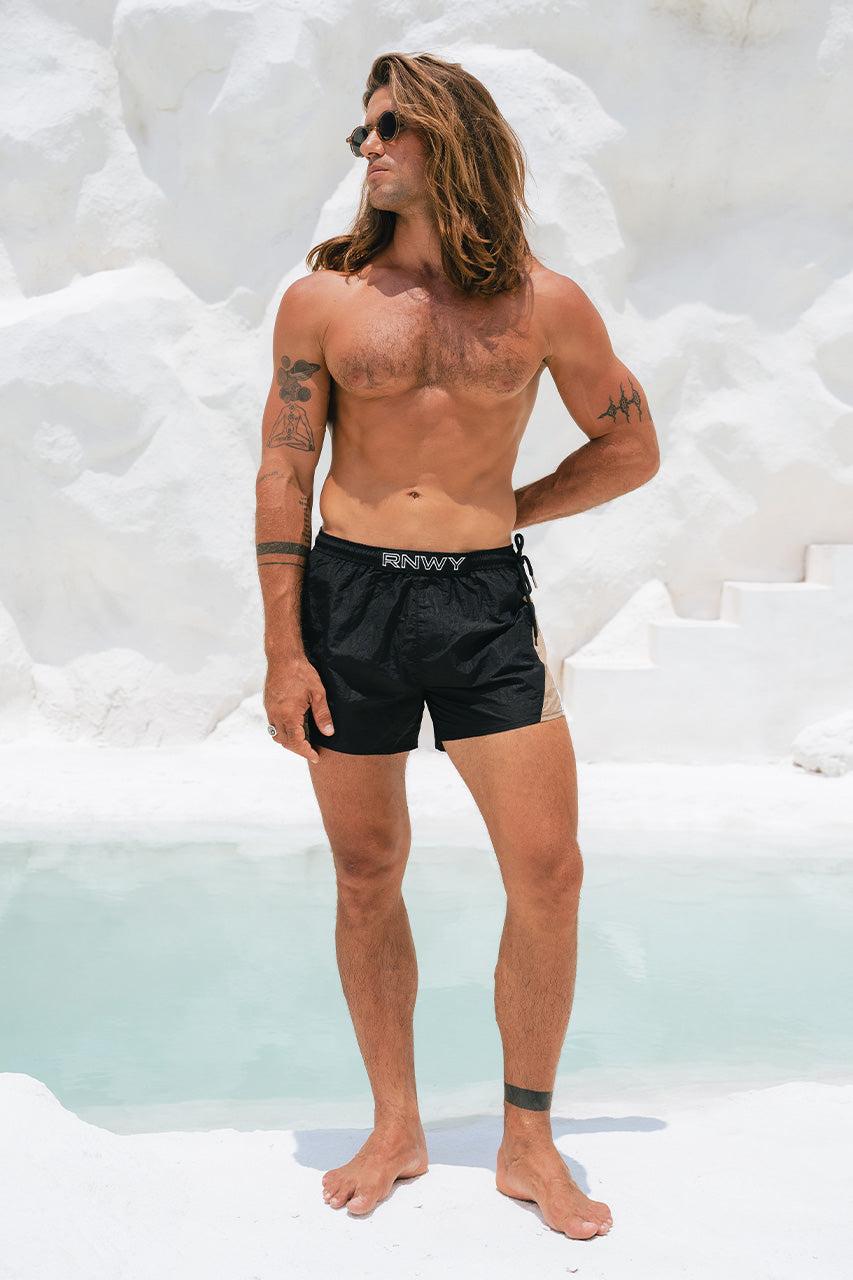 Runaway The Label EVERETT SHORT - BLACK