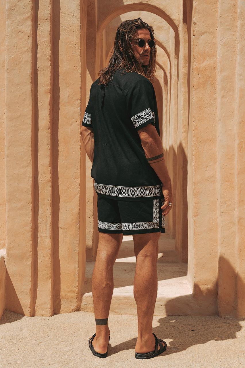 Runaway The Label LEVI SHIRT - BLACK