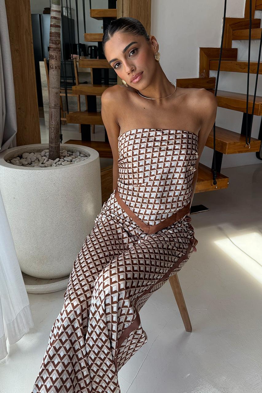 Runaway The Label MILANI SCARF TOP - CHOCOLATE GEO