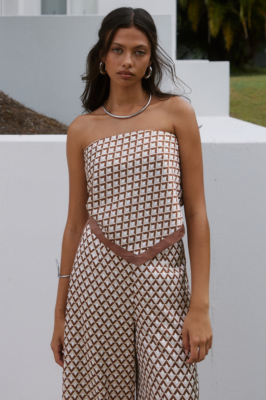 runaway the label MILANI SCARF TOP - CHOCOLATE GEO