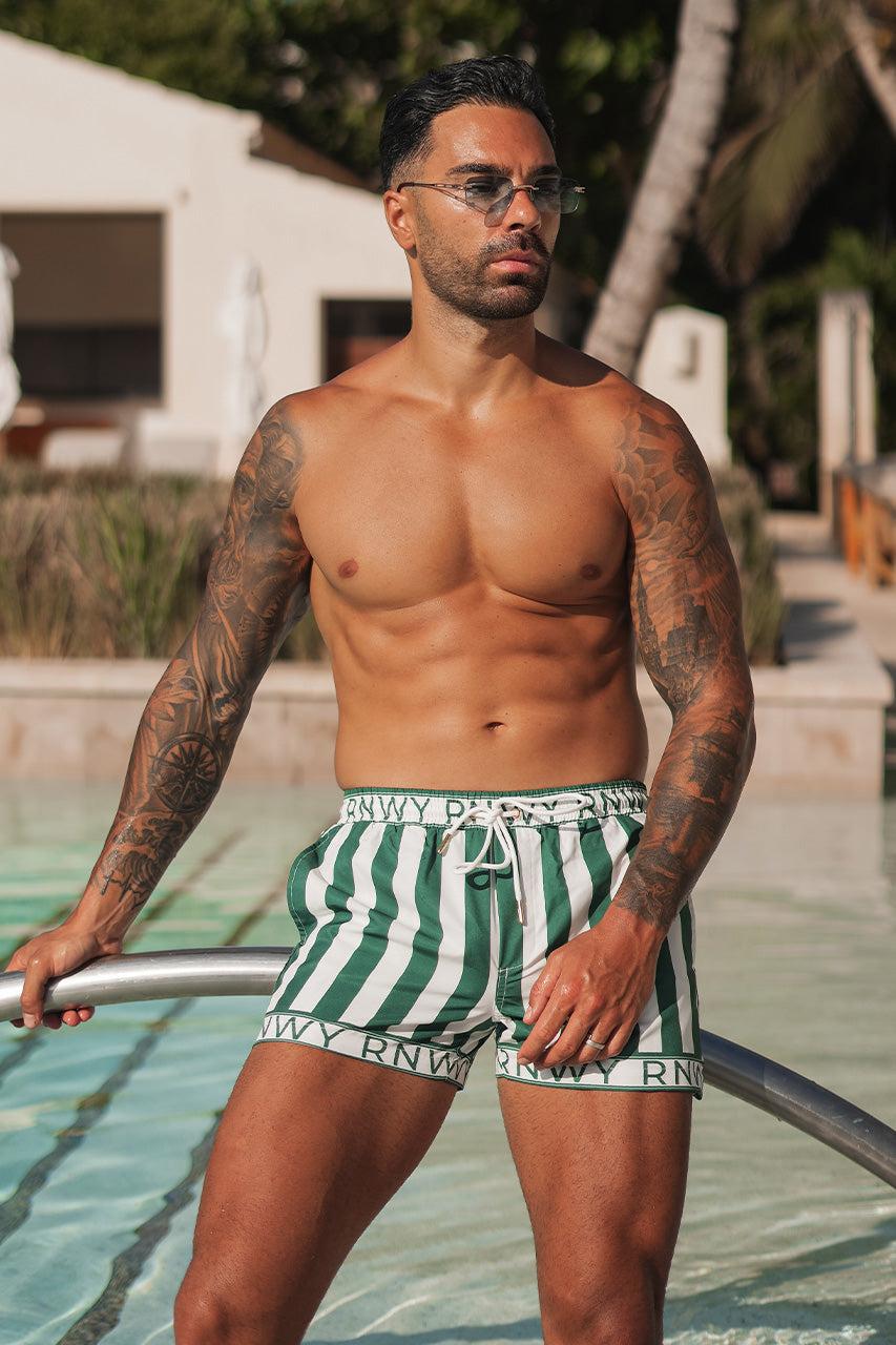 runaway the label SARDINIA SHORT - GREEN STRIPE