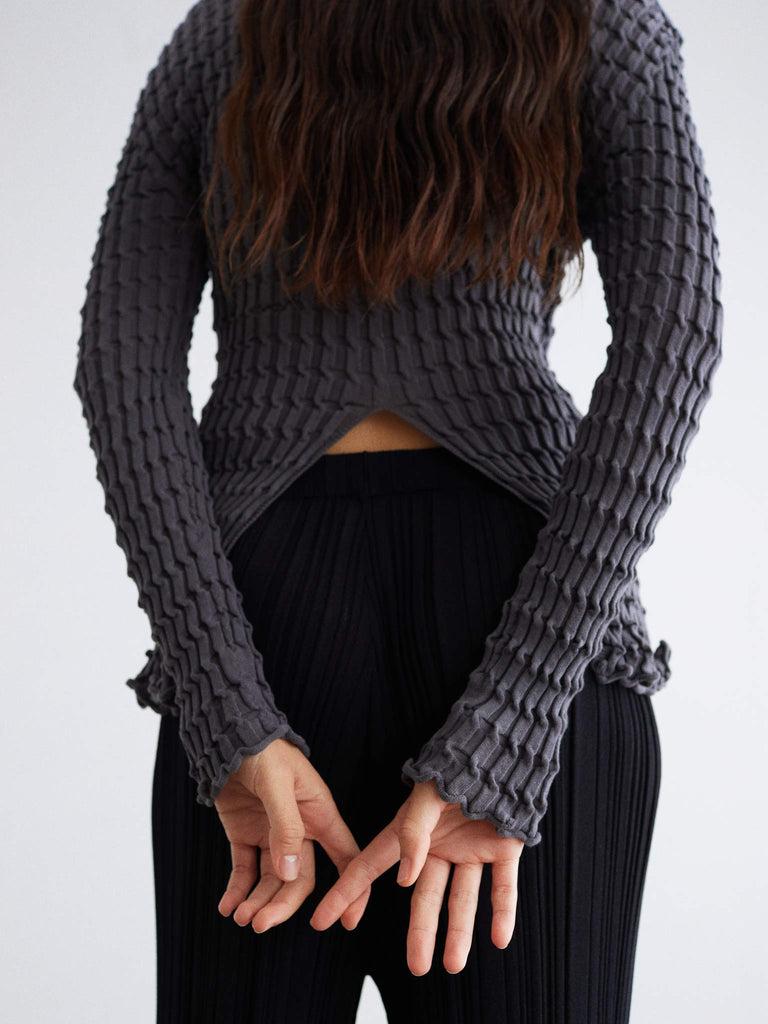 Rus Himitsu Sweater Pleated Elongated Sweater