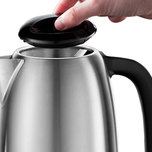 Russell Hobbs Classics Kettle - Brushed