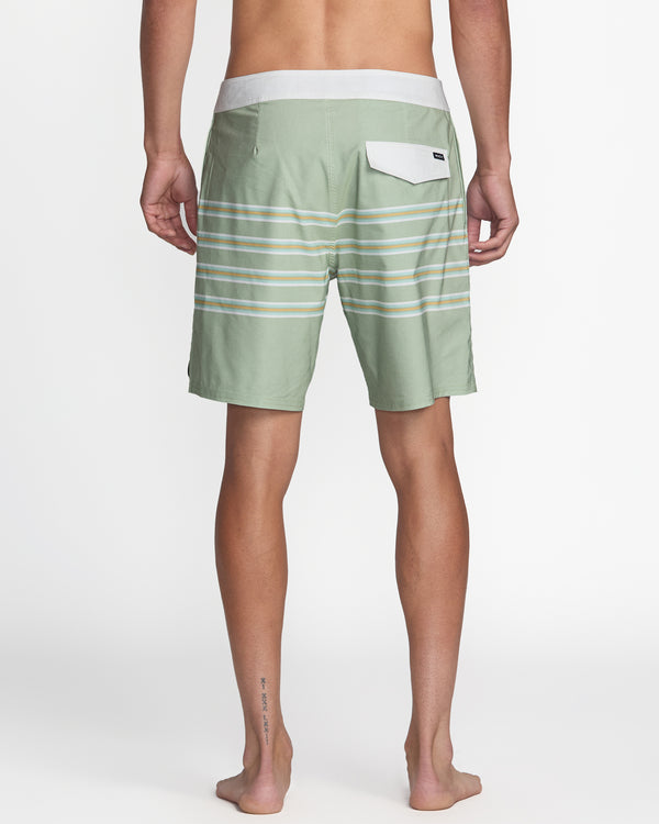 Rvca County Line Trunk 18"