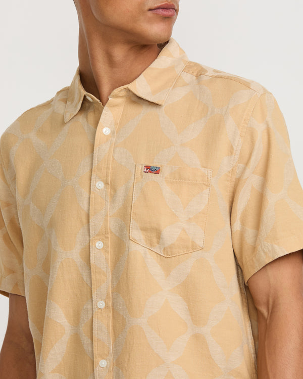Rvca LA Ornament Short Sleeve Shirt