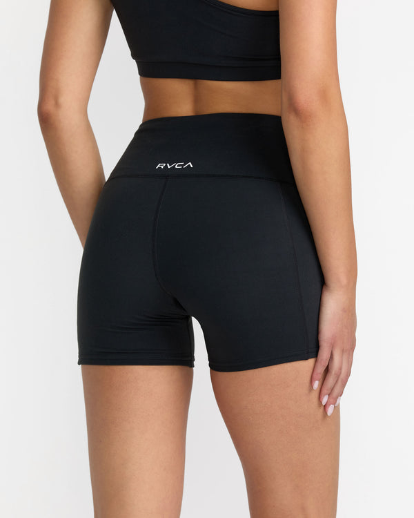 Rvca VA Essential Pocket Short II