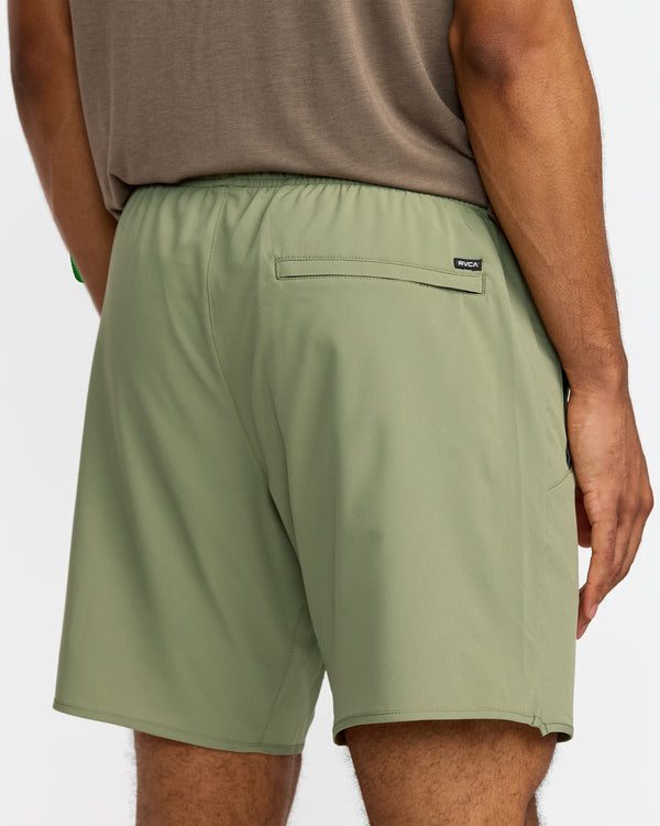 Rvca Yogger Stretch 17" Short