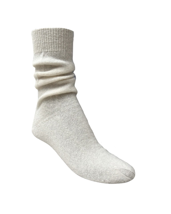 ryan roche Cloud ivory cashmere silk socks