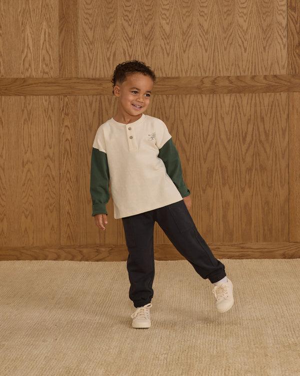 Rylee Cru Cargo Jogger Black