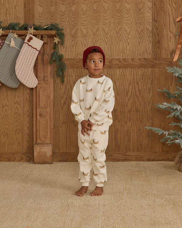 Rylee Cru Jogger Sweatpant Christmas Dogs
