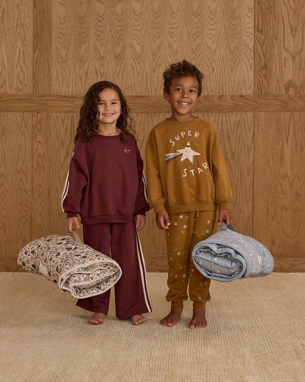 Rylee Cru Jogger Sweatpant Golden Stars