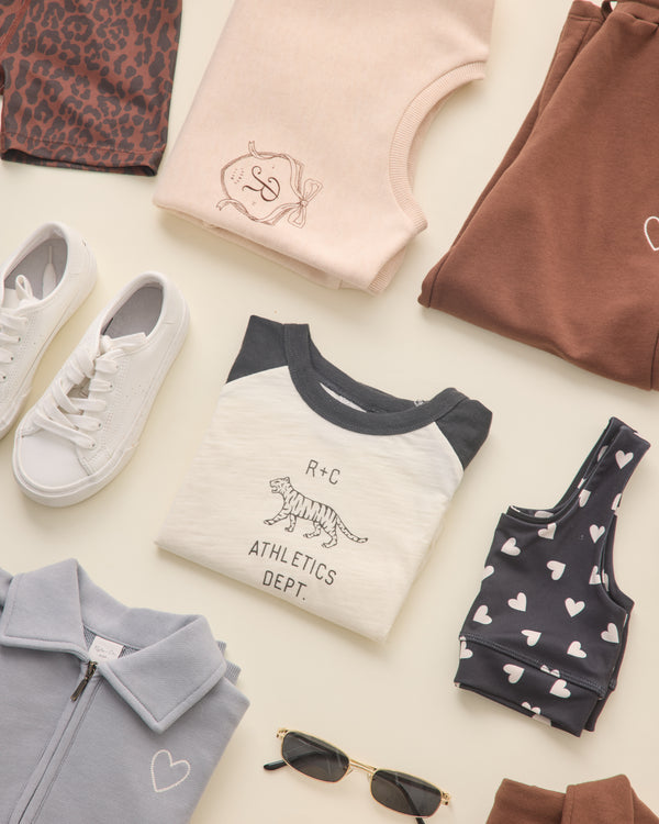 Rylee Cru Legend Sweatshirt Antique