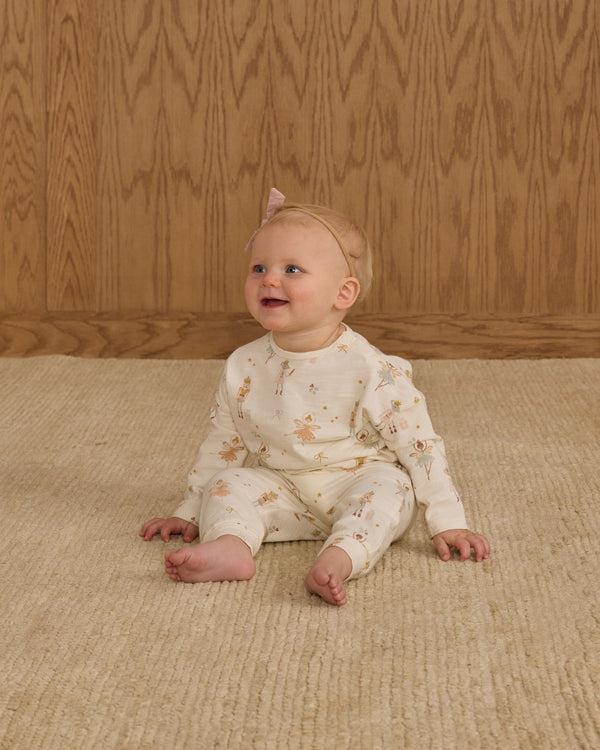 Rylee Cru Long Sleeve Tee + Pant Set Nutcracker