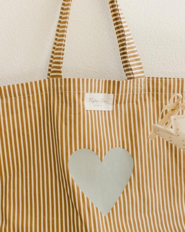 Rylee Cru Tote Bag || Heart