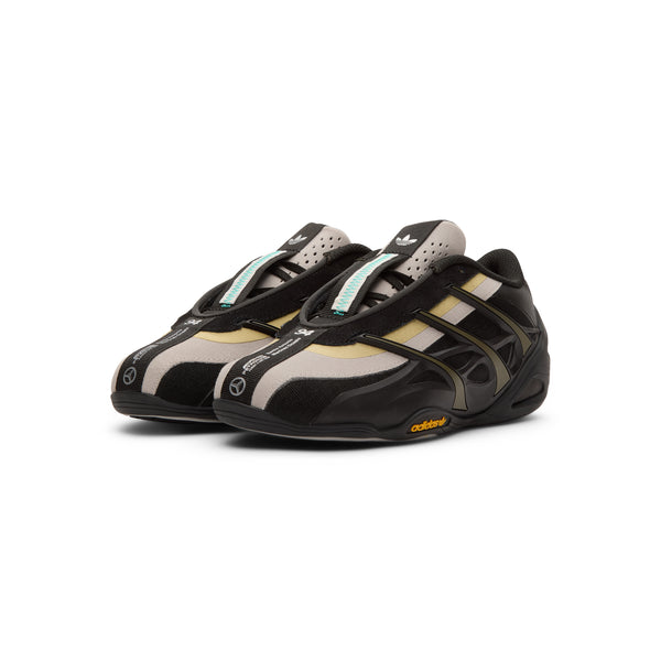 S.b. Concept Adidas X Bad Bunny Adiracer GT Branch · Sand · Cinder